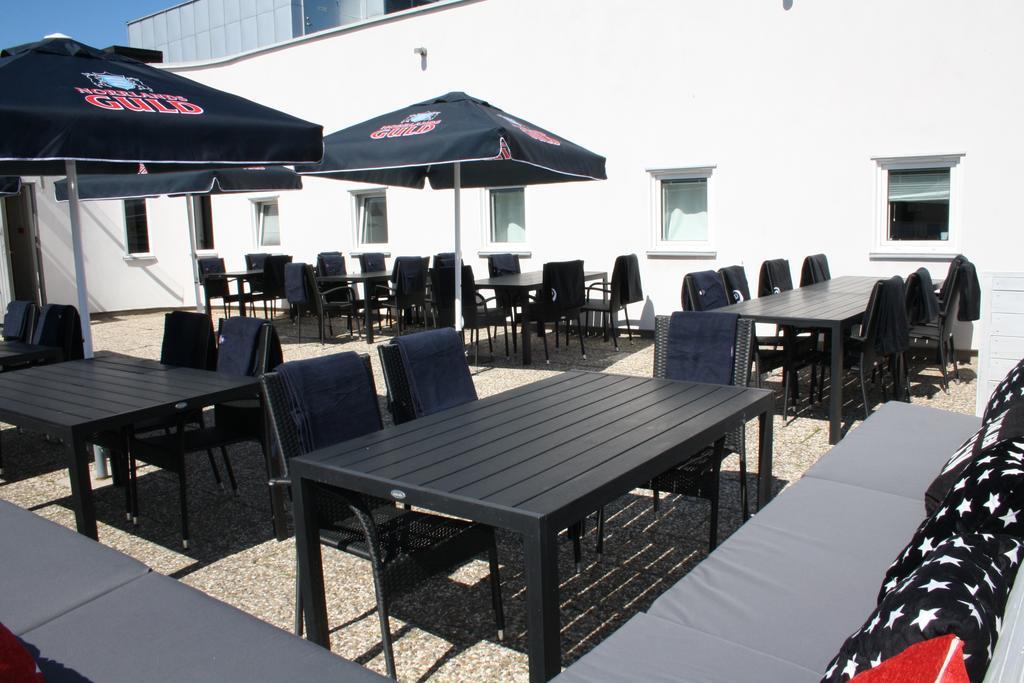 Uncle Joe'S Hostel Visby Bagian luar foto