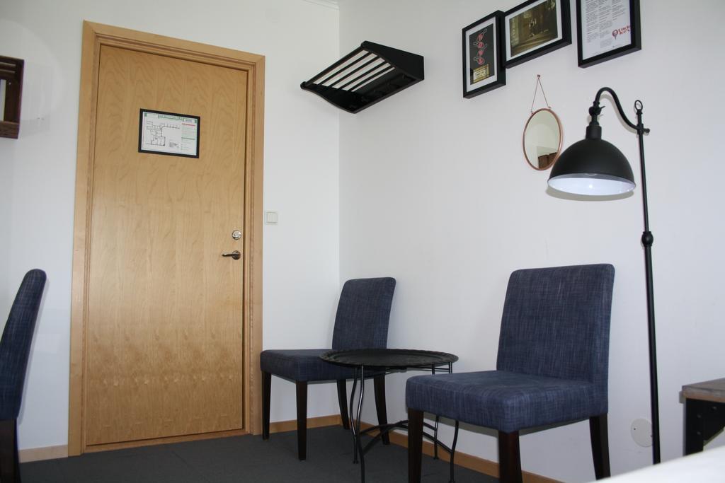 Uncle Joe'S Hostel Visby Bagian luar foto