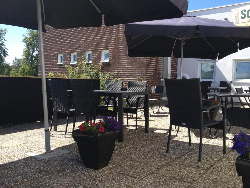 Uncle Joe'S Hostel Visby Bagian luar foto
